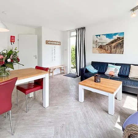Дом отдыха 2 Bedroom Lovely In Нордвейк-ан-Зее