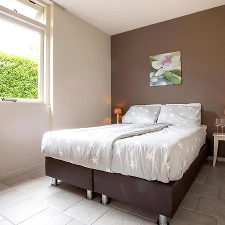 2 Bedroom Lovely In Дом отдыха *